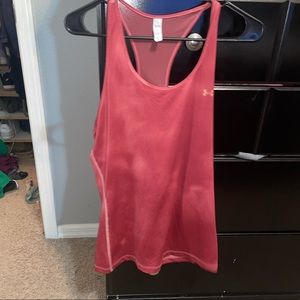 Size large under armor never worn before, breathable material with a mesh back